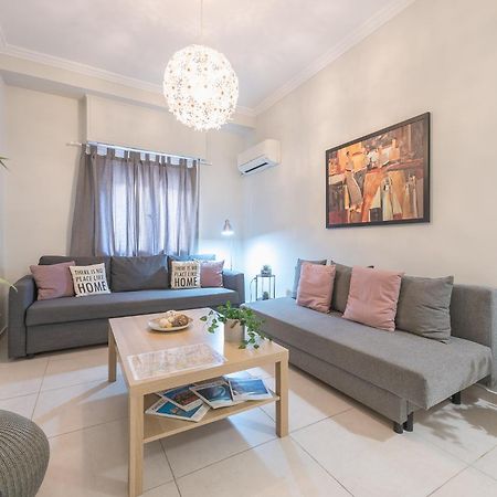 Erythros Boutique Suite By Cloudkeys Atenas Exterior foto