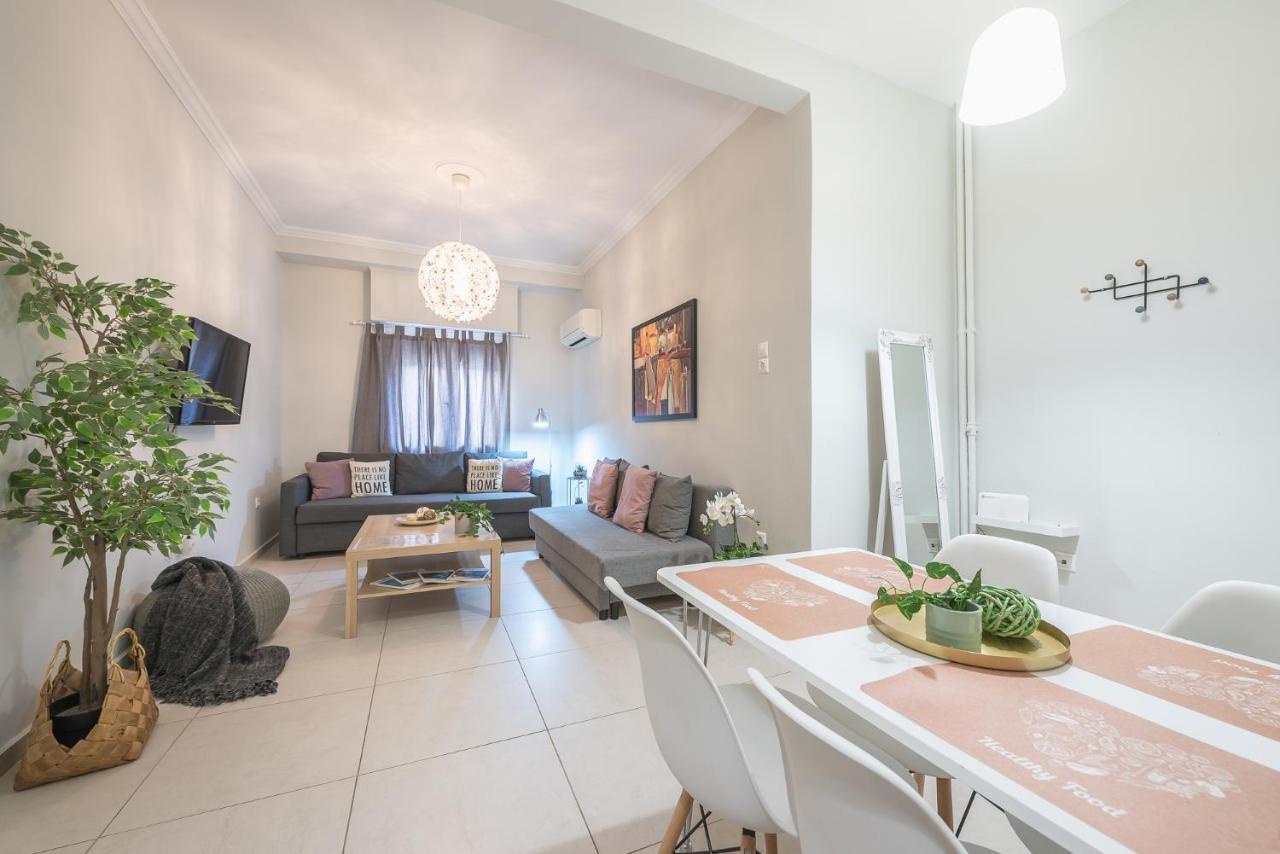 Erythros Boutique Suite By Cloudkeys Atenas Exterior foto