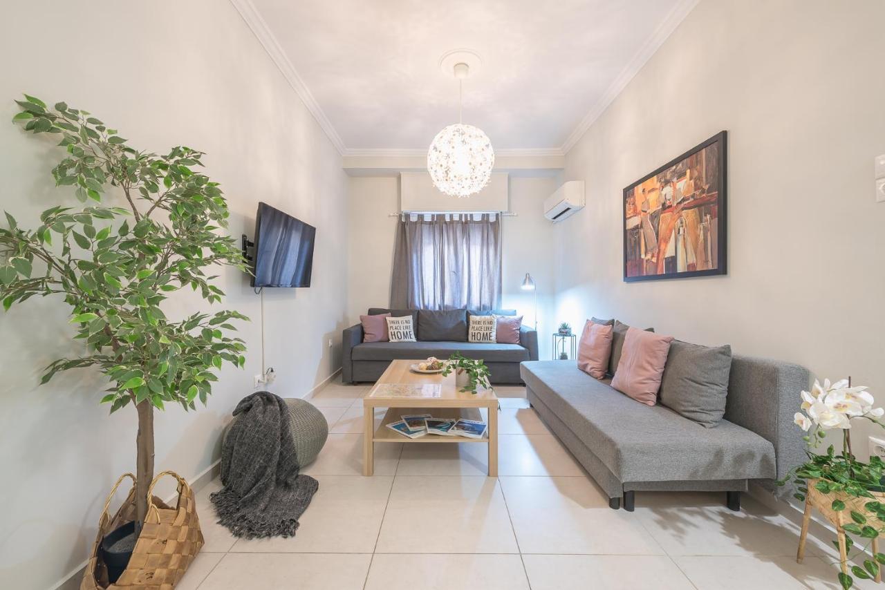 Erythros Boutique Suite By Cloudkeys Atenas Exterior foto